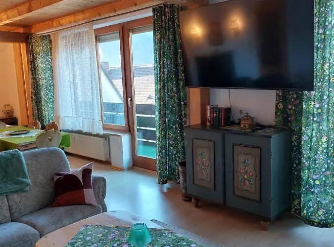 Braeustueberl - Zugspitze Апартаменти Гарміш-Партенкірхен